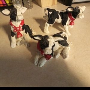 Knick-knack cows
